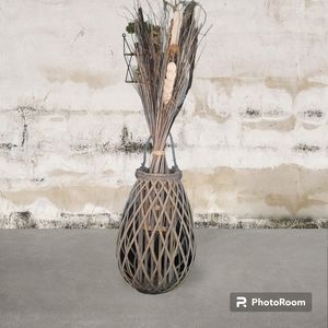 Decorative wicker lantern